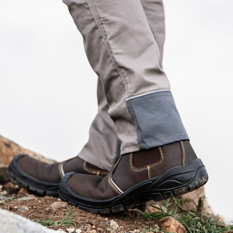 REBEL Anvil Chelsea Boot Black - Image 5