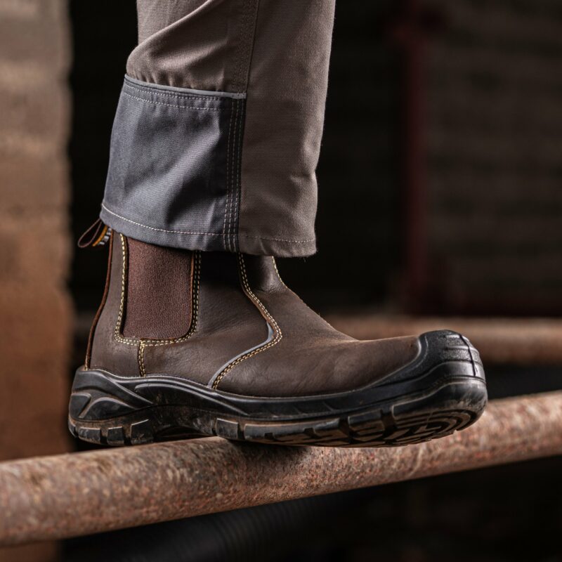 REBEL Anvil Chelsea Boot Black - Image 6